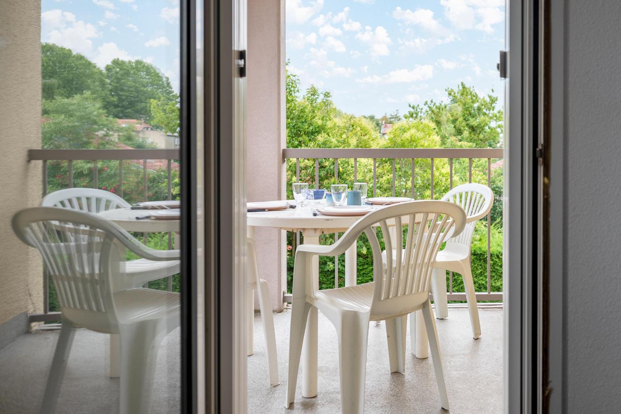 Apartamento T2 Rangueil - Terrasse + 2 Parkings - 4 Personnes *